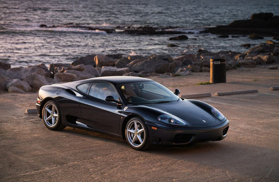 Замена аккумулятора Ferrari 360