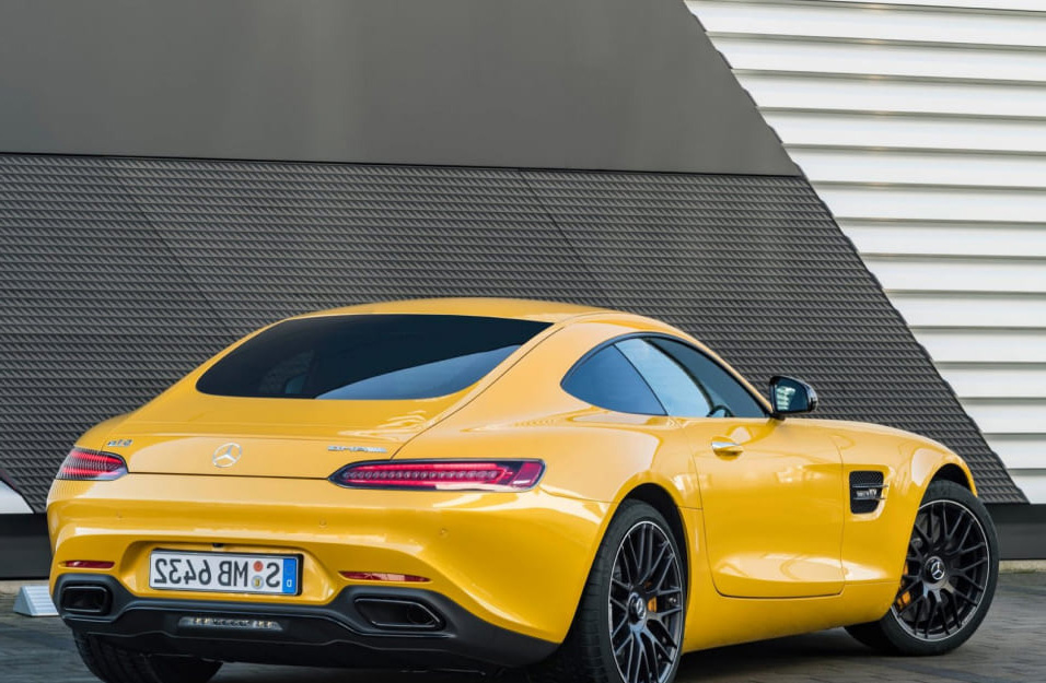 Замена аккумулятора Mercedes Amg-Gt